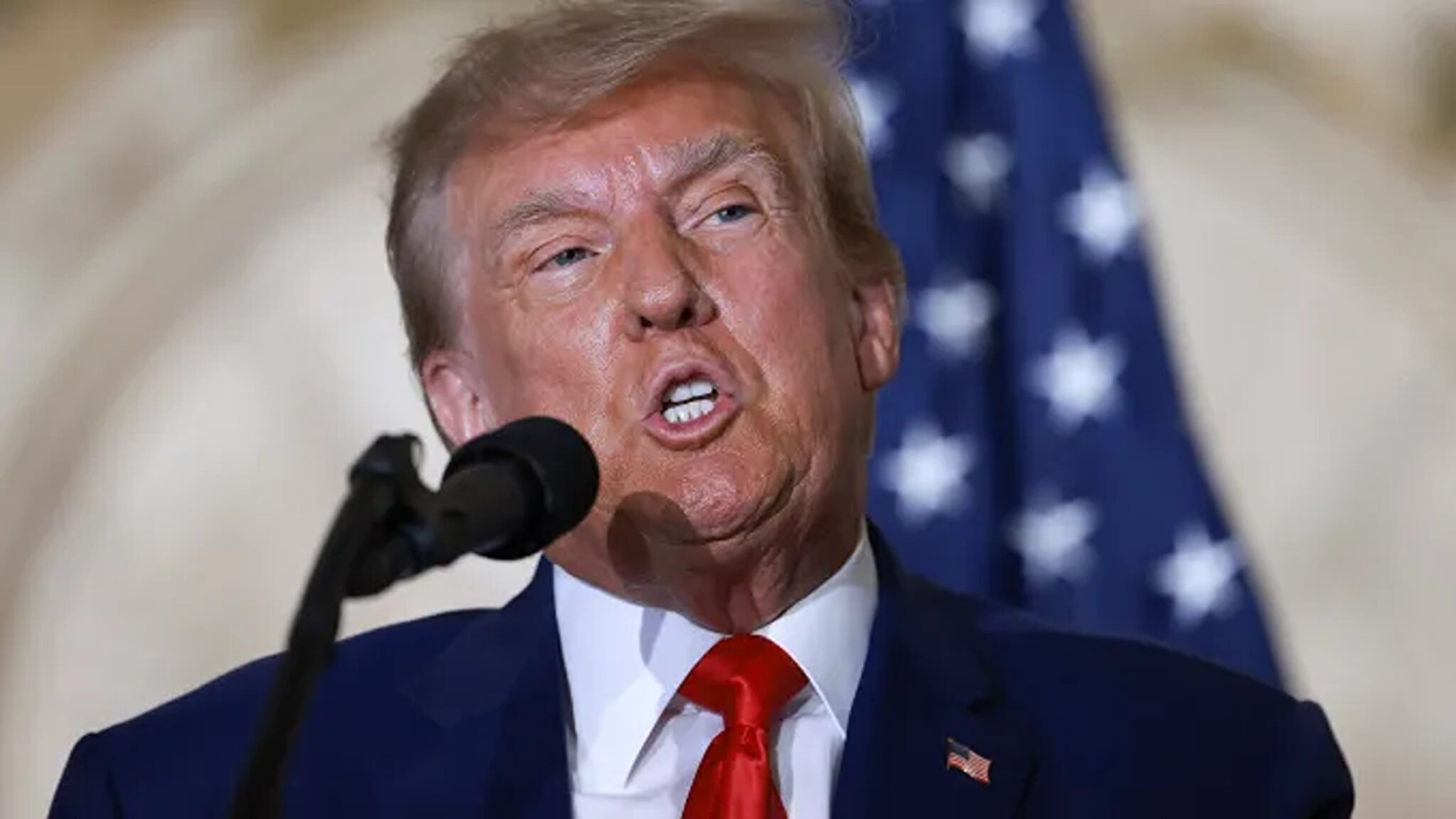 Nvidia CEO Meets Donald Trump to Discuss DeepSeek, Chinese AI Chip Exports