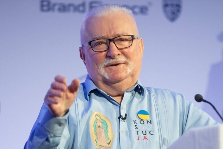 lech walesa net worth