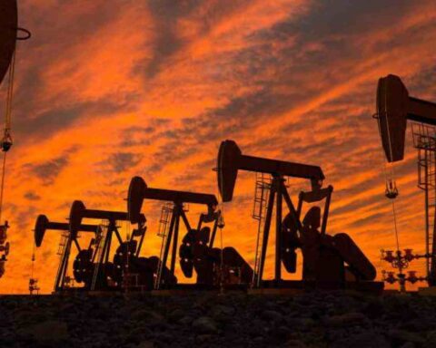 crude oil price and field, stock commodities market
