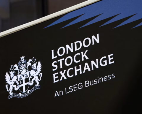 london stock exchange ftse 100 ftse 250 uk stocks exchange shares