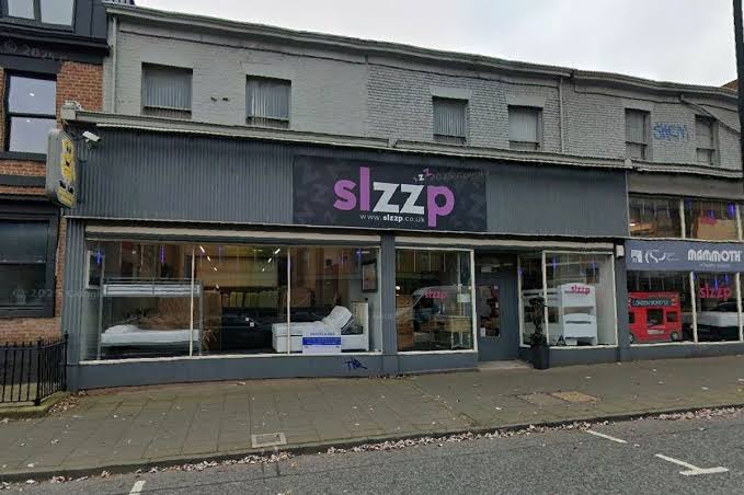 Slzzp Furniture administration